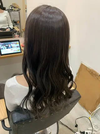 ロング カラー kanon hair所属・新木 愛花のヘアスタイル