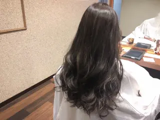 ロング 小森谷 亮太のヘアスタイル