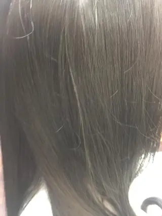 セミロング カラー 桧山 真のヘアスタイル