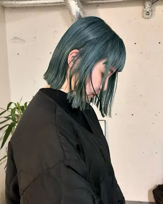 カラー KON所属・KON /nozomiのヘアスタイル