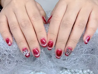 ネイル More Glam 池袋東口店のネイルデザイン