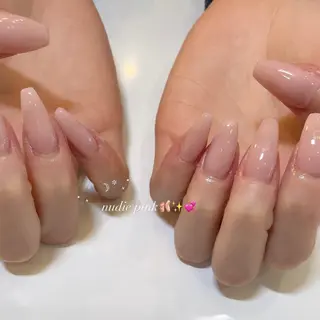 ネイル Nail Salon Gummi.のネイルデザイン