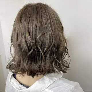 セミロング カラー 艶髪レイヤーの王 復活の大澤竜馬のヘアスタイル