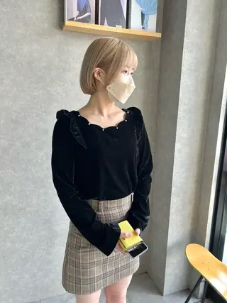 ミディアム カラー mood tatemachiのヘアスタイル