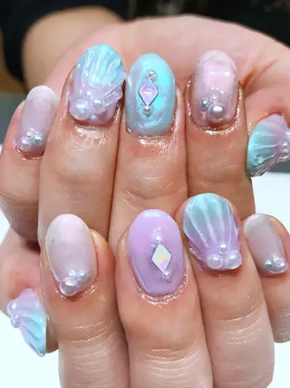 ネイル YUN 💅のネイルデザイン