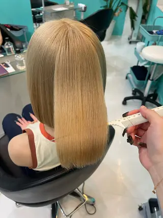 ショート mana/メンズ/ ヘアセット/ブリーチのヘアスタイル