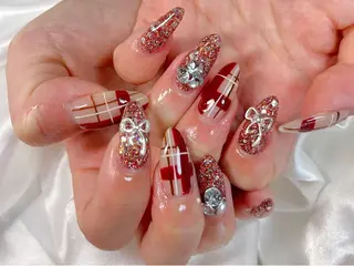 ネイル celica所属・松田 由真のネイルデザイン