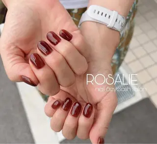 ネイル ROSALIE Nail&Eyelash Salon所属・ROSALIE ロザリーのネイルデザイン