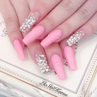 ネイル L&S@Karos所属・L&S@ Karosのネイルデザイン