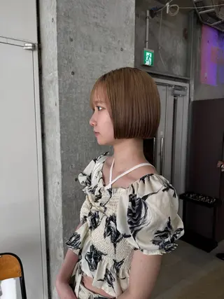 ミディアム カラー 森田遥奈/透明感カラ ー/似合わせカットのヘアスタイル