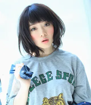 ミディアム Endearing 銀座/レイヤーカットのヘアスタイル