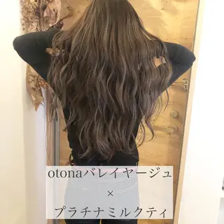 セミロング カラー テトネ タカシのヘアスタイル
