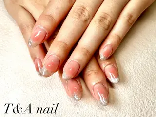 ミディアム ネイル T&A nailのネイルデザイン