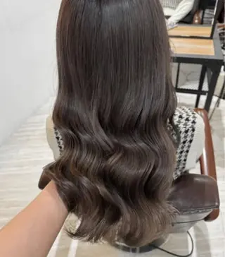 セミロング 美髪✨艶髪✨髪質改善 カラー特化❣辻本悠心のヘアスタイル