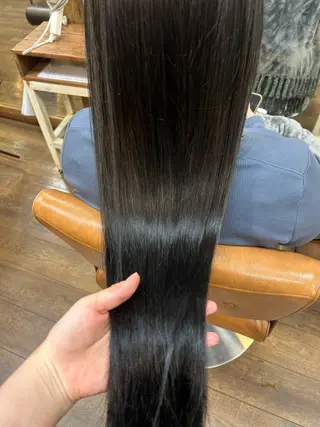 ロング カラー 徳 永のヘアスタイル