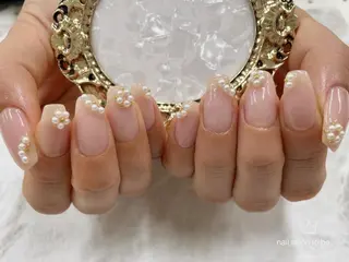 ネイル Nail Salon To Beのネイルデザイン