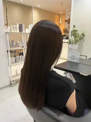 ロング カラー 諸岡 玲のヘアスタイル