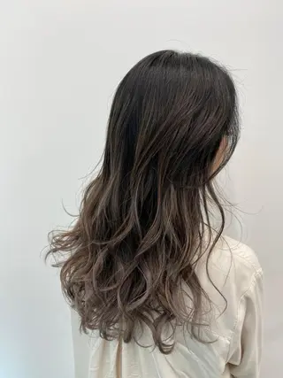 ロング カラー 【公式】amble luxe池袋東口🩷のヘアスタイル