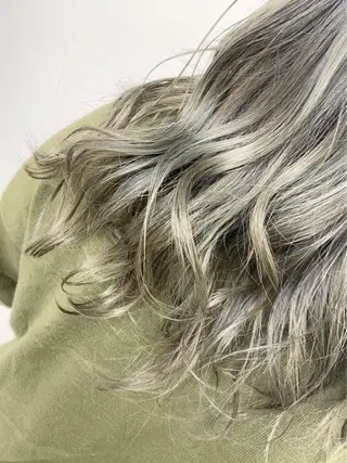 セミロング ブルーム プレミアムのヘアスタイル