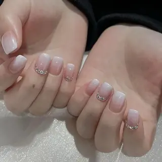 ネイル DEMAIN- 🌹のネイルデザイン