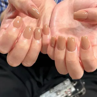 ネイル パラジェルサロン 大人女性が通うサロンのネイルデザイン