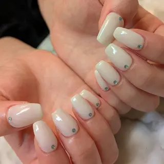 ネイル ジェヌインネイル 河内のネイルデザイン