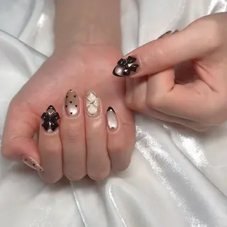 ネイル &ME Mikoのネイルデザイン