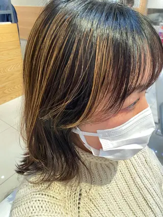 ミディアム レイヤー・ナチュラル RUKUのヘアスタイル