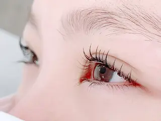 マツエク・マツパ eyesalon Nifee所属・ダメージレス✨ 美まつ毛Nifeeのマツエク・マツパデザイン