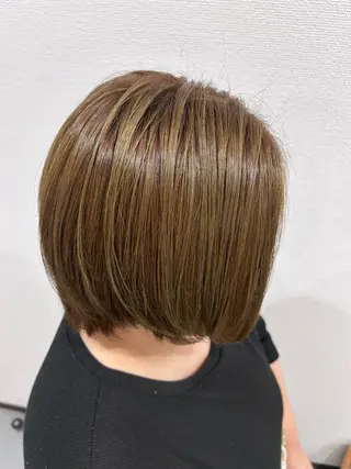 ショート SALOWIN 新宿三丁目me+所属・レイヤー/ボブ/ パーマ/HARUKAのヘアスタイル