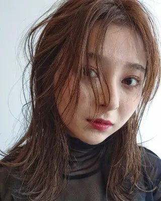 ミディアム 津田 祐輔のヘアスタイル