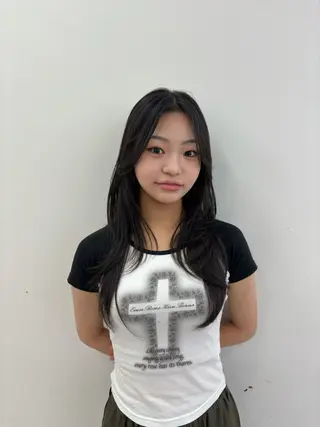 セミロング 表参道ハッシュカット レイヤー/リノンのヘアスタイル