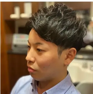 ミディアム パーマ メンズ KEEN creative hair所属・きょーすけ 💈barberのヘアスタイル