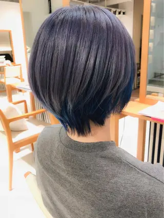 ショート カラー Days 透明感カラーのヘアスタイル