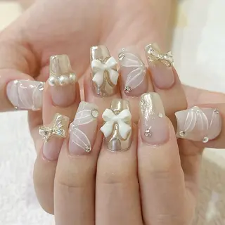 ネイル Ellenail名古屋所属・伊藤 愛のネイルデザイン