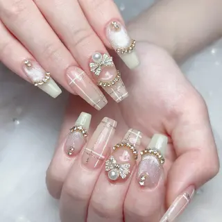 ネイル M🌷nail 長さだし専門店のネイルデザイン