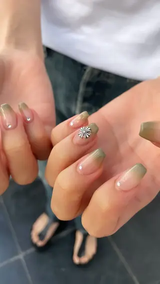 ネイル Nail ヌシん家 AKANEのネイルデザイン
