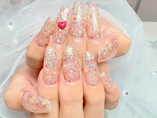 ネイル マジックミラー所属・マジック ミラーのネイルデザイン