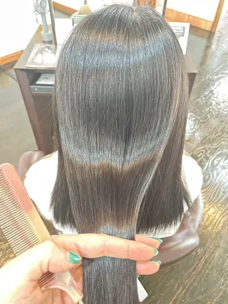 ロング La Ruelle yoko🐈髪質改善のヘアスタイル