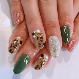 ネイル NAIL SALON ｔｏｇｇｙのネイルデザイン