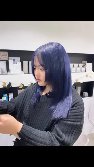 ミディアム カラー emu所属・けいこ🍊ニュアンス ネイル/個性派ネイルのネイルデザイン