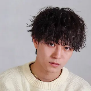 ショート パーマ メンズ 革命🔥ツイスパ/フ ェザー特化SHOTAのヘアスタイル