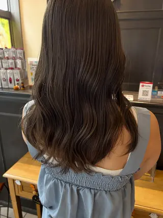 ロング ルシードスタイルルッツ所属・佐川 絢のヘアスタイル