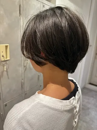 ショート loutus 所属・井川和哉 ハイトーン／透明感のヘアスタイル