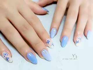 ネイル YUMI NAGAI  のネイルデザイン