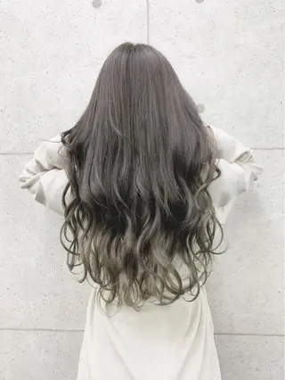 ロング H所属・H (エイチ) 烏丸御池店のヘアスタイル