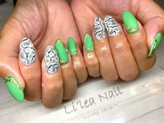 ネイル Li'leaNail AINAのネイルデザイン