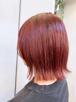 ショート カラー 岡野 静華のヘアスタイル