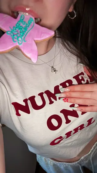 ネイル *RAIMU* HOLOGRAMのネイルデザイン