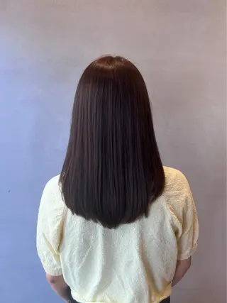 セミロング カラー 小山 優香のヘアスタイル